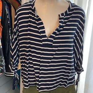 Shinestar womems 3/4 length tie sleeves bright, sporty, soft and nautical. Sz L